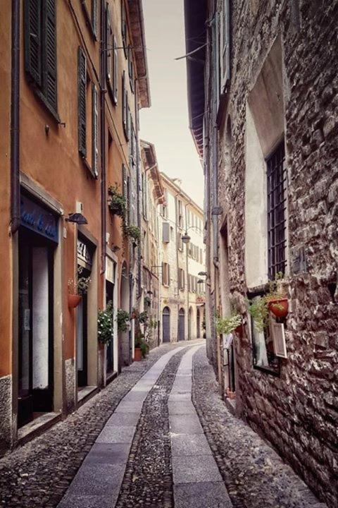 Antica Corte, Bilocale Nel Centro Storico Di Como公寓 外观 照片