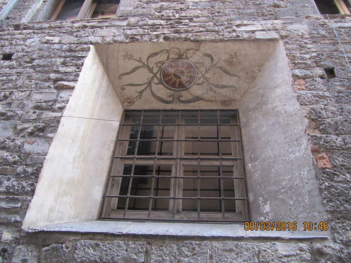 Antica Corte, Bilocale Nel Centro Storico Di Como公寓 外观 照片